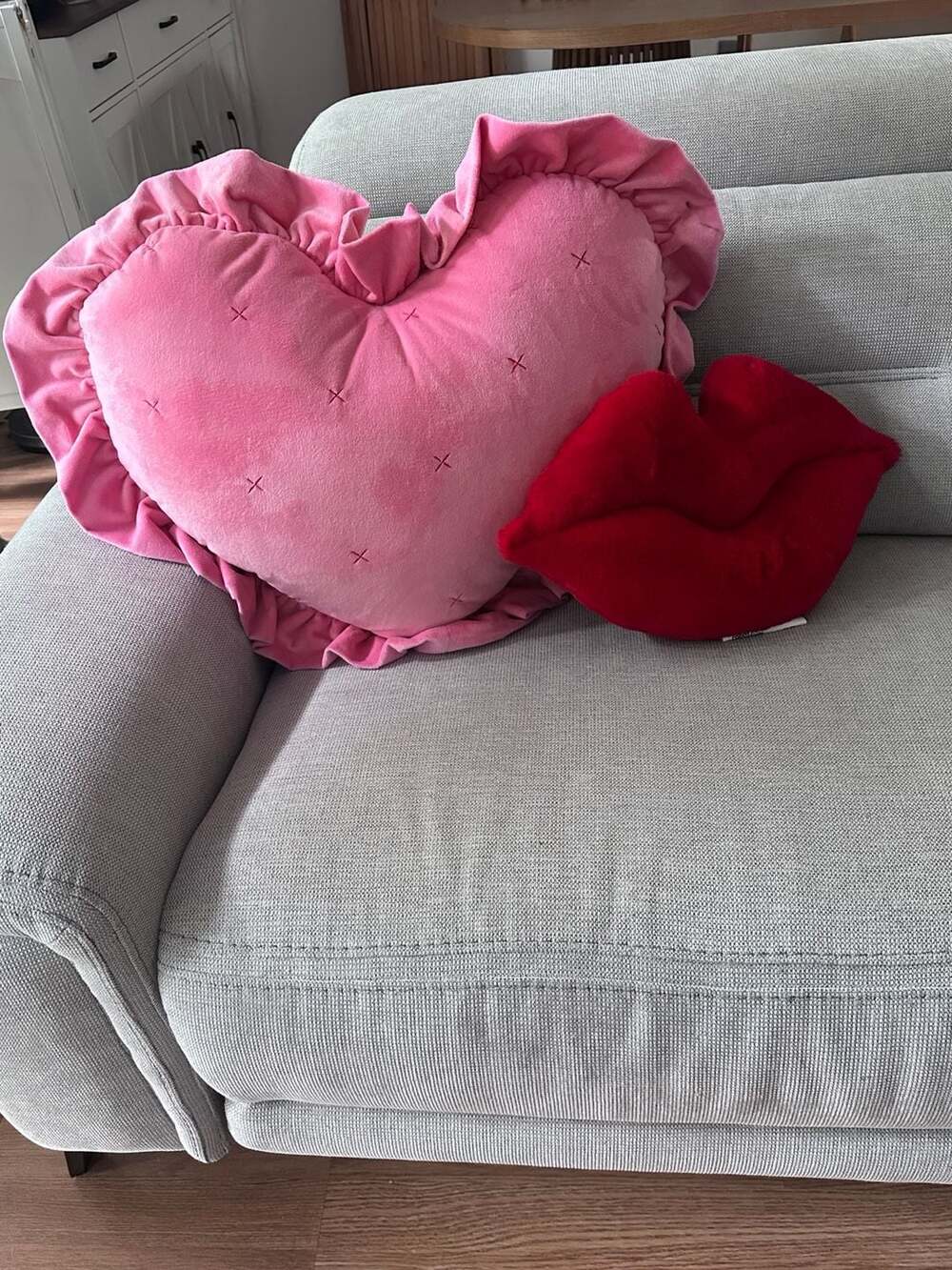 Threshold and Room Essentials Heart Shaped Accent Pillows Set